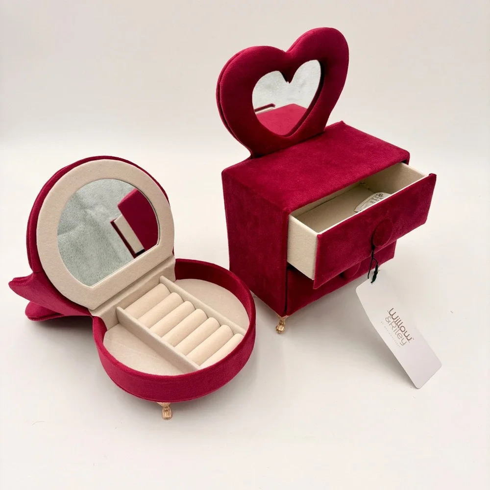 Willow & Riley Pink Velvet Heart Jewelry Box Set Vanity Dresser & Armchair NWT